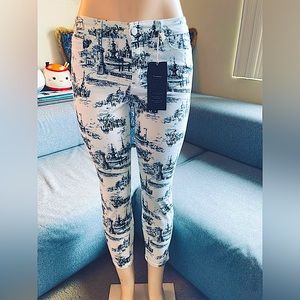 Charter Club Petite Skinny Leg Bristol 4P